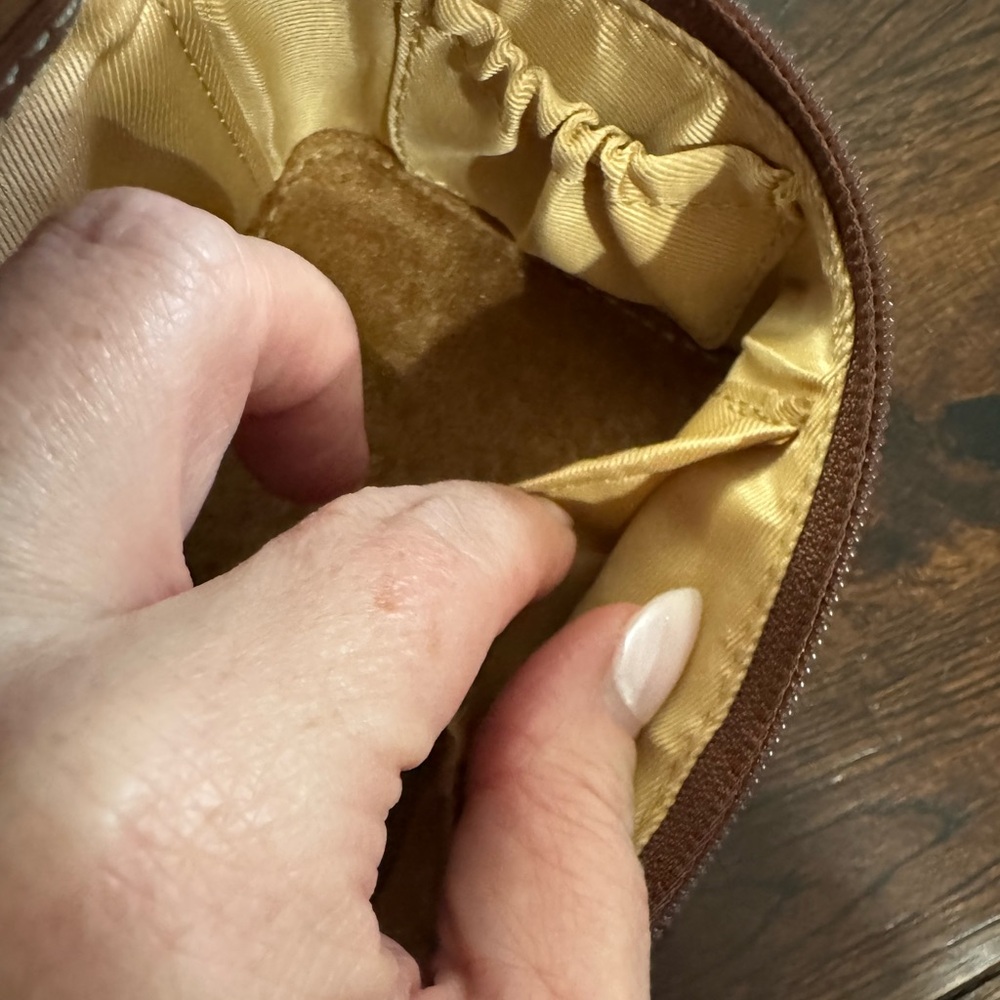Teal Leather Jewelry Case with Brown Tassel and Accents - Picture 10 of 16
